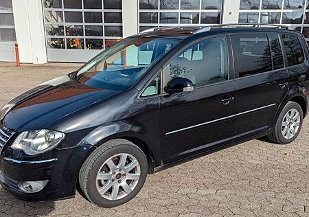 VW Touran Volkswagen 2.0 TDI DSG DPF Highline Highline