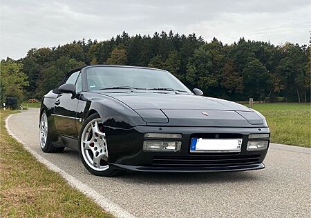 Porsche 944 Turbo Cabrio