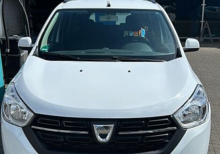 Dacia Lodgy 1.6 SCe 1. Hand. TÜV neu. 119t km viel Zu