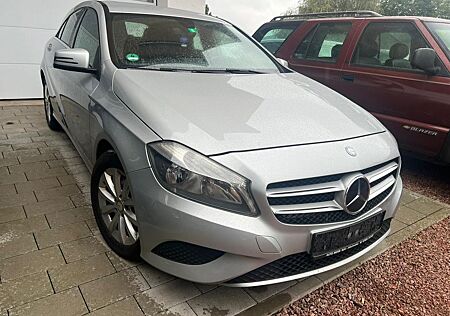 Mercedes-Benz A 200 Automatik