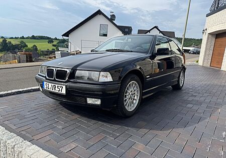 BMW 316i Compact Exclusiv Edition Exclusiv Edition