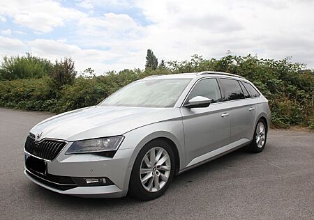 Skoda Superb 2.0 TDI DSG Pano/Sthz/ACC/Insp.Neu/Zubehö