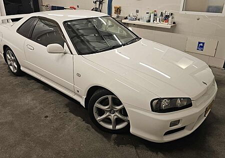 Nissan Skyline R34 GTT very good condition, registered