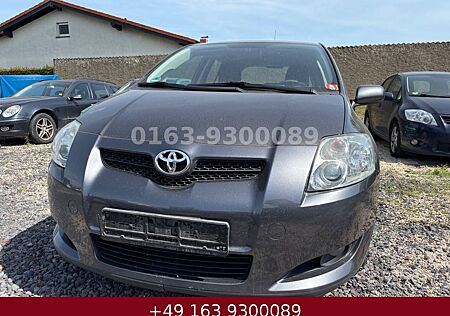 Toyota Auris 1.4 VVT-i Sol
