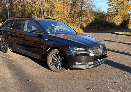 Skoda Superb 2.0 TDI SCR 140kW DSG SportLine Combi...