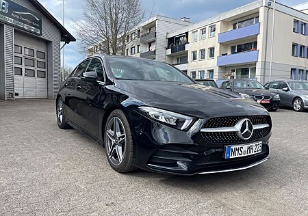 Mercedes-Benz A 180 A -Klasse Lim. D *Leder*Panoramadach