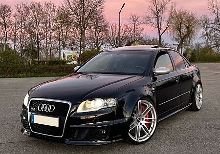 Audi RS4 4.2 quattro KW Movit