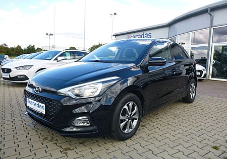 Hyundai i20 YES! >49.000KM/Sitzheiz/Kamera/Einparkhilfe<