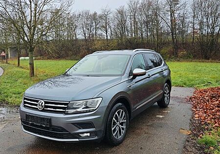VW Tiguan Allspace Volkswagen 2.0 TDI SCR Comfortline Comf...