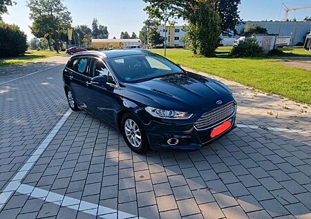 Ford Mondeo 2,0 TDCi AHK Zahnriemen Neu