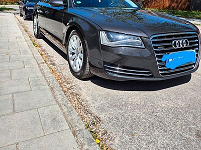 Audi A8 3.0 TDI tiptronic quattro -