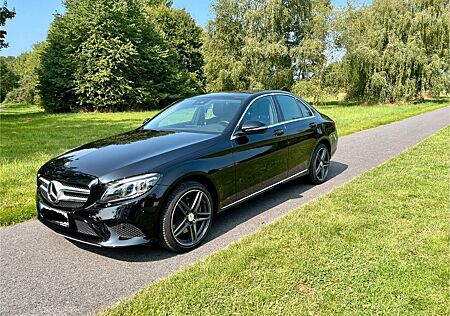 Mercedes-Benz C 300 d 4MATIC 1. Hand Panorama 9G-Tronic