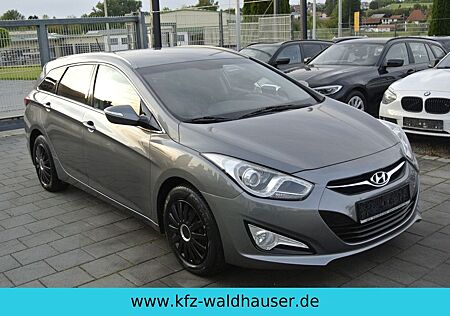Hyundai i40 gebraucht kaufen Hyundai i40 cw FIFA World Cup Edition Anhängekupplung