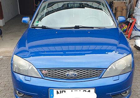 Ford Mondeo ST220 ST220