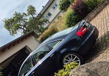 Audi A6 4.2 tiptronic quattro -