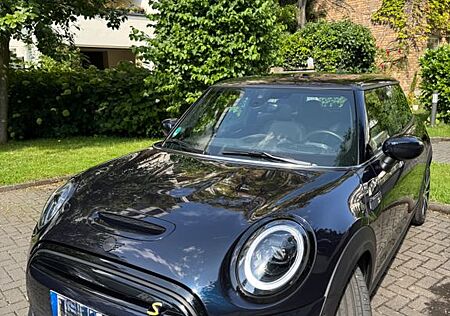 Mini Cooper SE Yours Trim