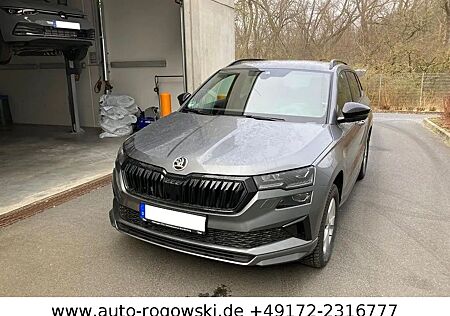 Skoda Karoq Sportline 4x4 DSG ACC DCC PDC LED