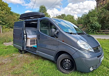 Opel Vivaro Camper (Klima,Tempomat,AHK,Einparkhilfe)