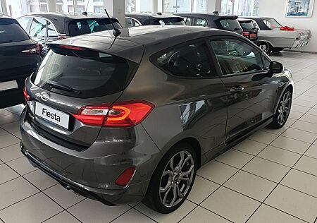 Ford Fiesta - 100 % SPORTLINE MAGNETIC . P E R F E K T