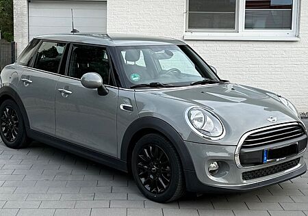 Mini ONE , Navi, Klimaautomatik, 5-Türen, unfallfrei