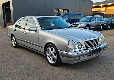 Mercedes-Benz E 280 Lim. AVANTGARDE Xenon Sitzh. Automatik