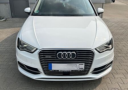 Audi A3 Sportback e-tron ambition