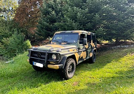 Mercedes-Benz G 300 Mercedes G-Klasse GD 300 Lang W460