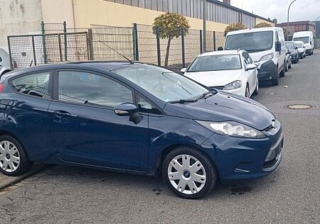 Ford Fiesta 1.6 Klimaanlage Keine TÜV