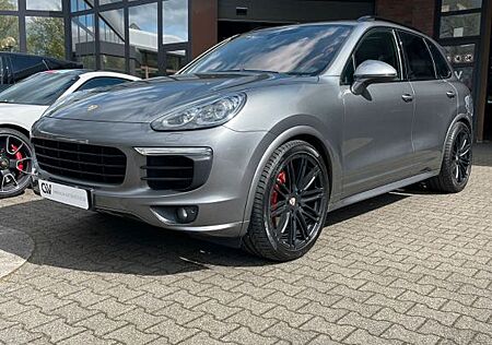 Porsche Cayenne DIESEL SPORT DESIGN HINGUCKER