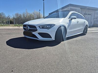 Mercedes-Benz CLA 180 Shooting Brake - AMG line