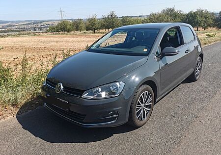 VW Golf Volkswagen 1.2 TSI BMT ALLSTAR ALLSTAR