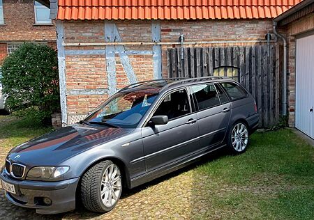 BMW 330i touring M Individual