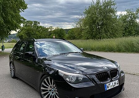 BMW 525d M paket | Top Gepflegt| Tüv 04.27| Voll A..