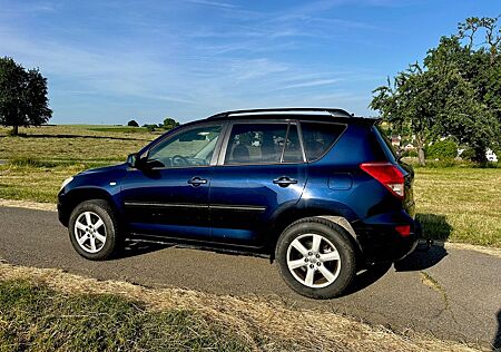 Toyota RAV 4 2.0-l-VVT-i 4x4 -