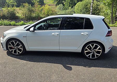 VW Golf Volkswagen 2.0 TSI DSG GTI |DCC|Dynaudio|Standheizung