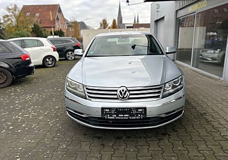 VW Phaeton Volkswagen 3.0 V6 TDI 4MOTION Tiptronic 5-Sitzer