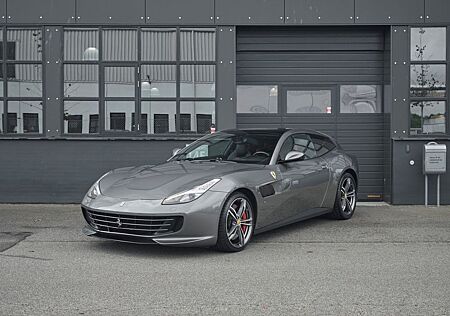 Ferrari GTC4Lusso 6.3 V12 DCT