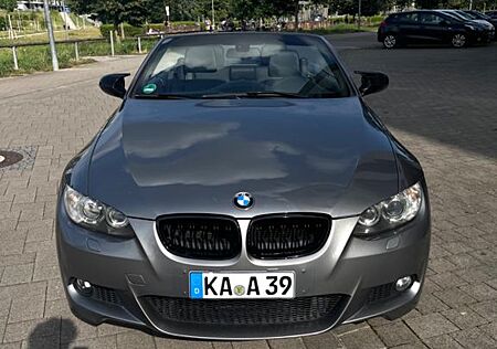 BMW 320i Cabrio * M-PACKET*XENON*LEDER*