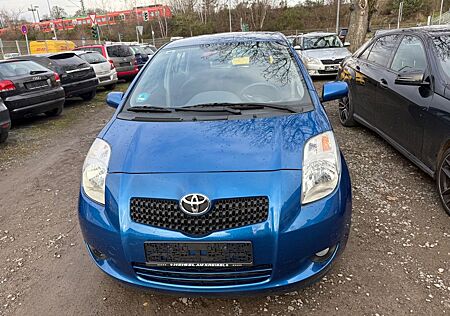Toyota Yaris 1,3-l-VVT-i Executive
