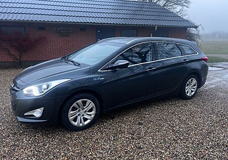 Hyundai i40 cw 1.7 CRDi Comfort 85kW