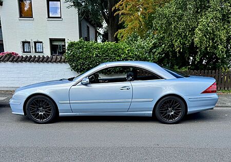 Mercedes-Benz CL 500 Facelift, in seltenem Chalcedon Blau
