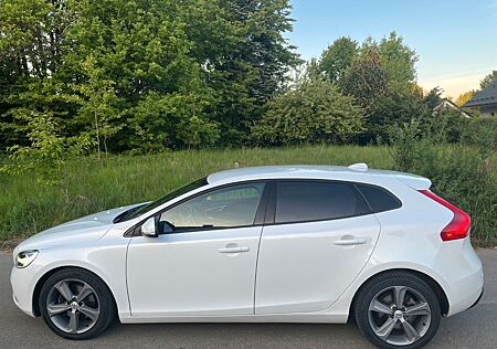 Volvo V40 T2 Momentum Momentum