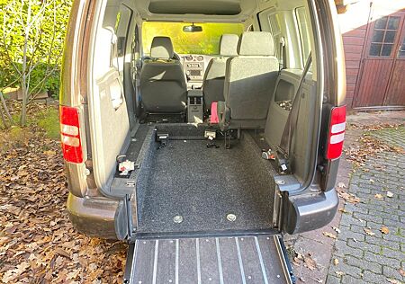 VW Caddy Volkswagen 1,6TDI 75kW BMT DSG CUP 5-Sitzer CUP B...