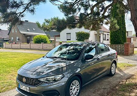 Fiat Tipo 1.4 16V EASY EASY