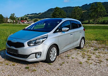 Kia Carens 2.0 GDI AT