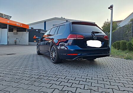 VW Golf Volkswagen 2.0 TDI DSG GTD Variant GTD