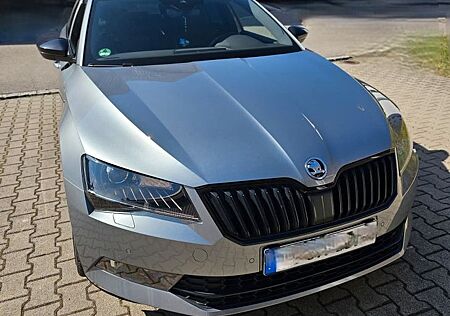 Skoda Superb 1.4 TSI ACT DSG SportLine Combi SportLine