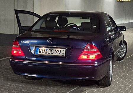 Mercedes-Benz S 500 -