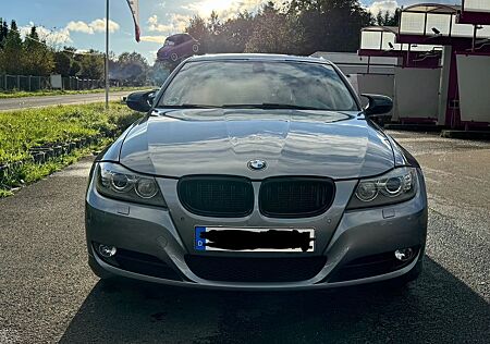 BMW 318i E90 LCI Exclusive Edition Facelift