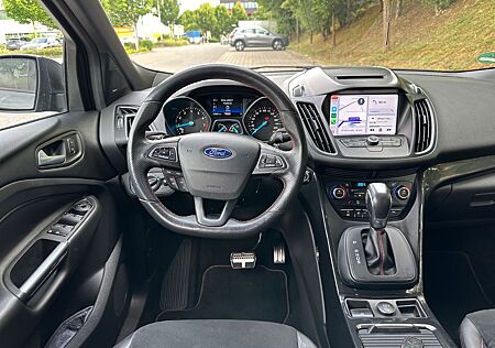Ford Kuga 1,5 EcoBoost 4x2 110kW ST-Line Automati...
